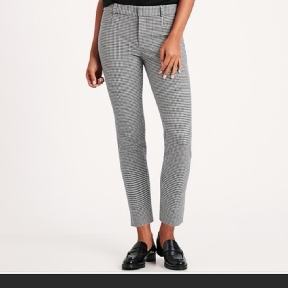 Banana Republic Sloan Fit Black and White Patterned Pants size 8 - Picture 2 of 11